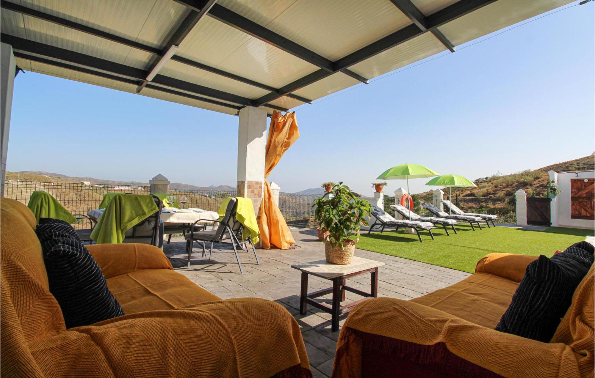 4 Bedroom Gorgeous Home In Sedella מראה חיצוני תמונה