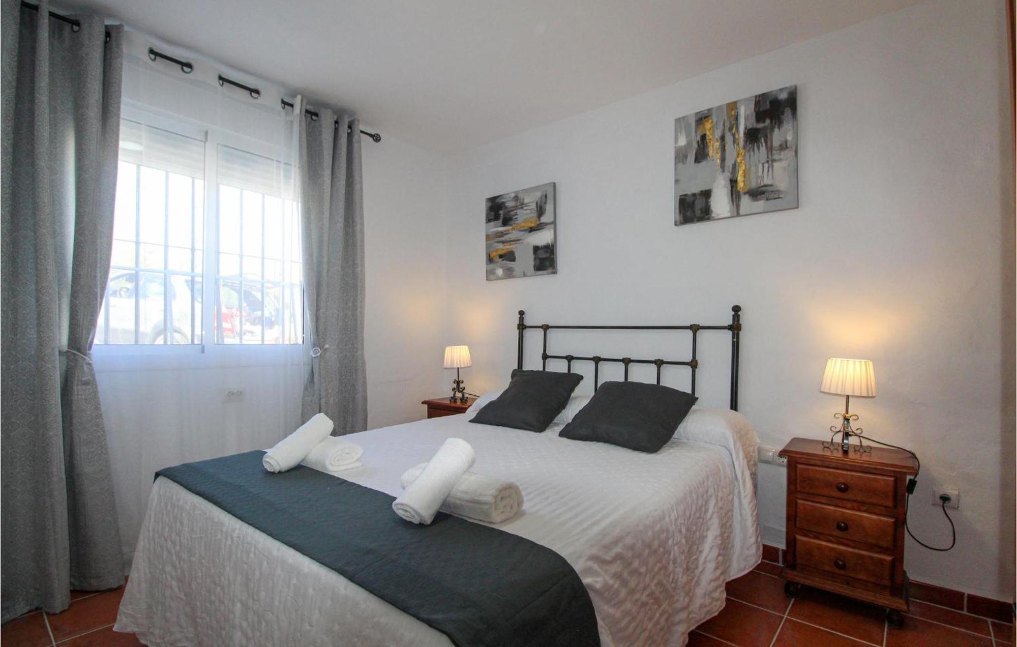 4 Bedroom Gorgeous Home In Sedella מראה חיצוני תמונה