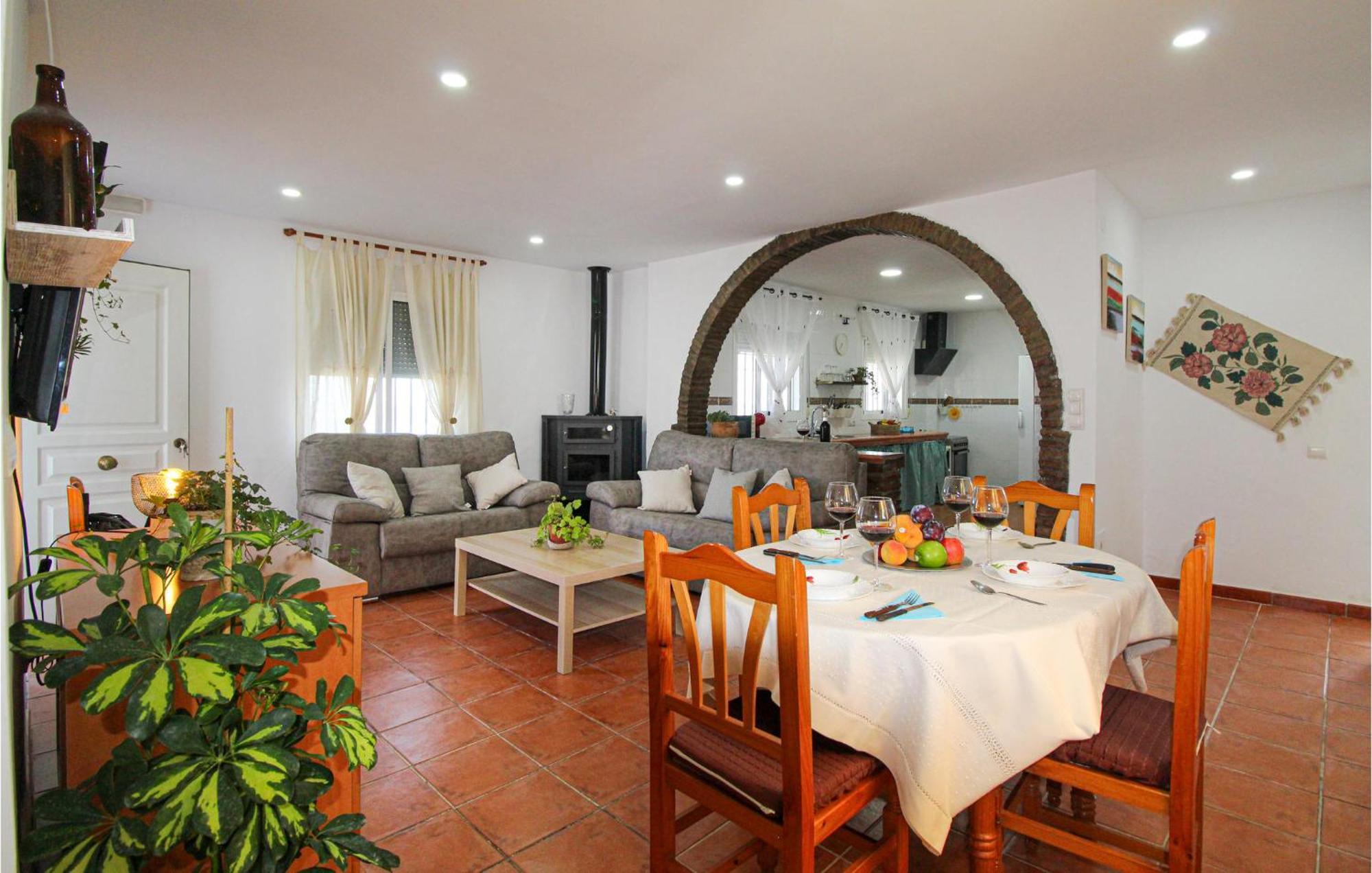 4 Bedroom Gorgeous Home In Sedella מראה חיצוני תמונה